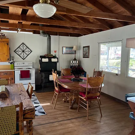 Rolling Brook Inn